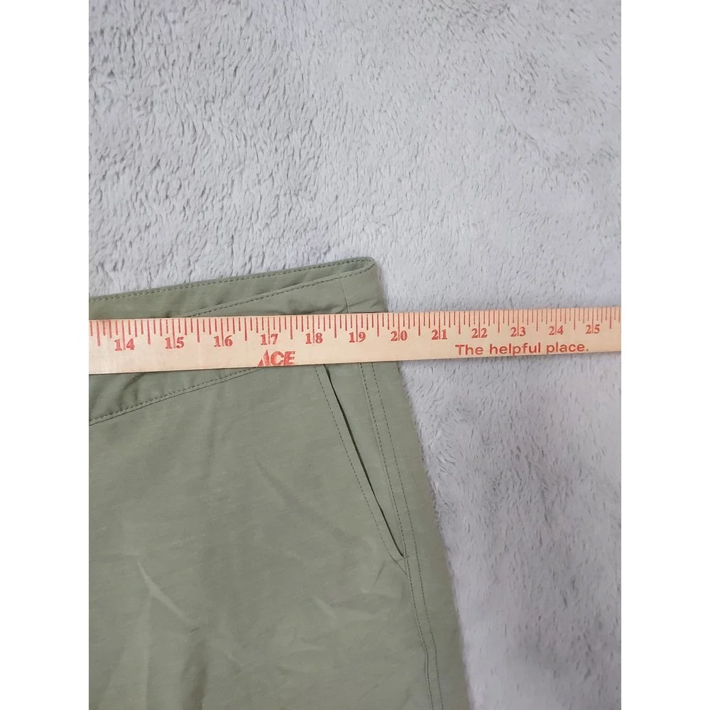 Faherty All Day Shorts Mens 38 Hybrid Drawstring Sage Green Outdoor Pockets